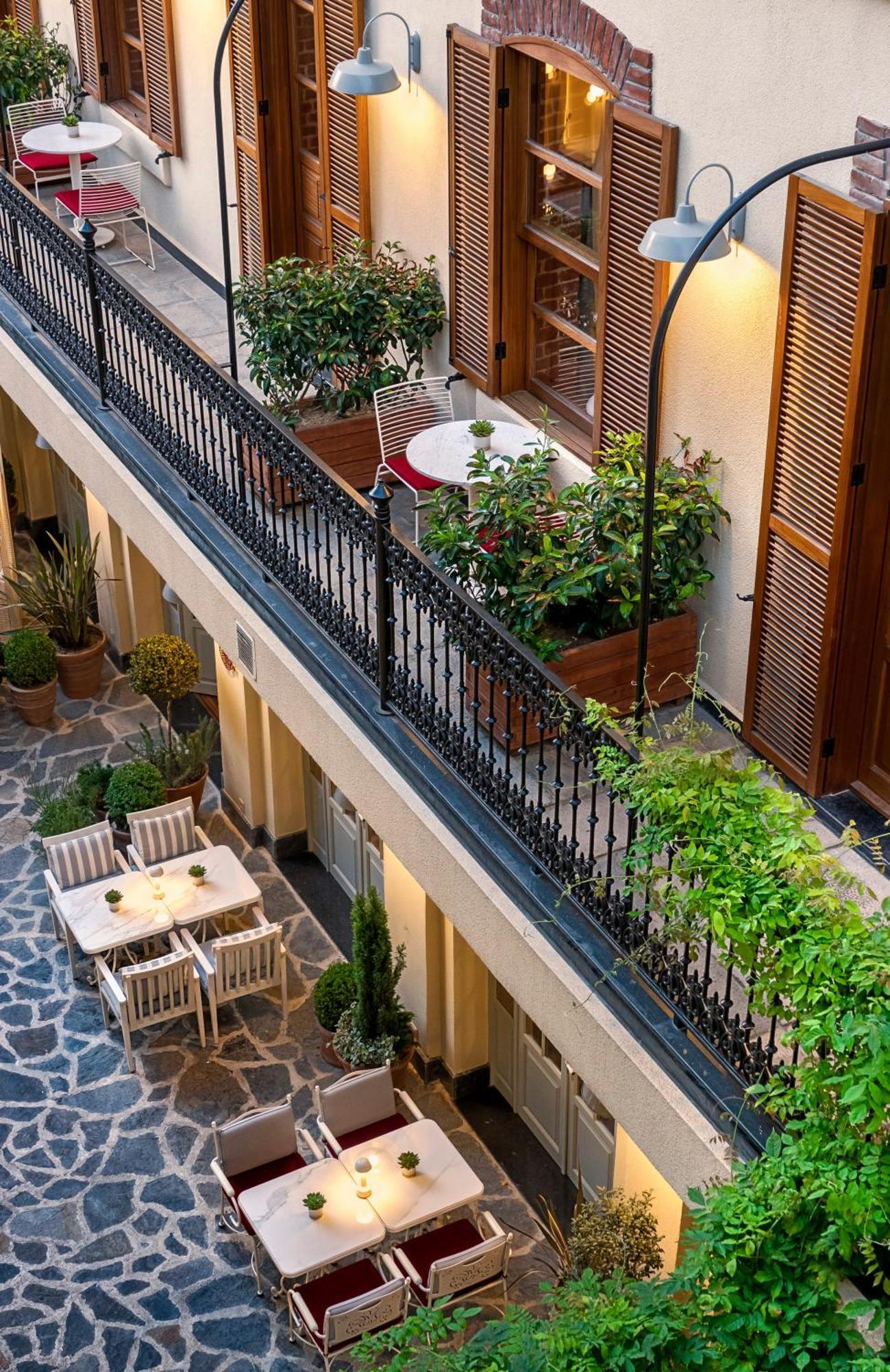איסטמבול Ecole St. Pierre Hotel מראה חיצוני תמונה